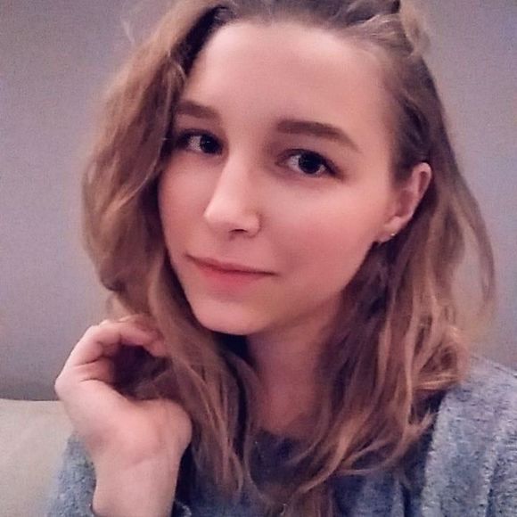 Meet your Posher, Elizabeth - Picture 1 of 1